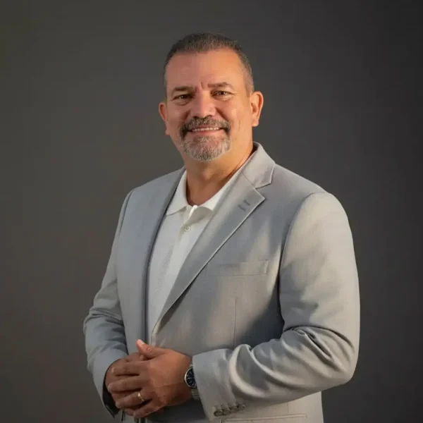Leandro Bueno