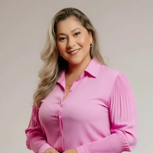 Mônica Bueno